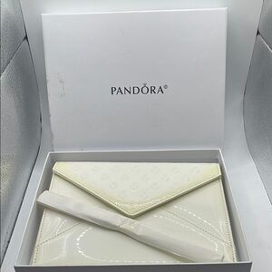 Pandora White‎ Designer Clutch